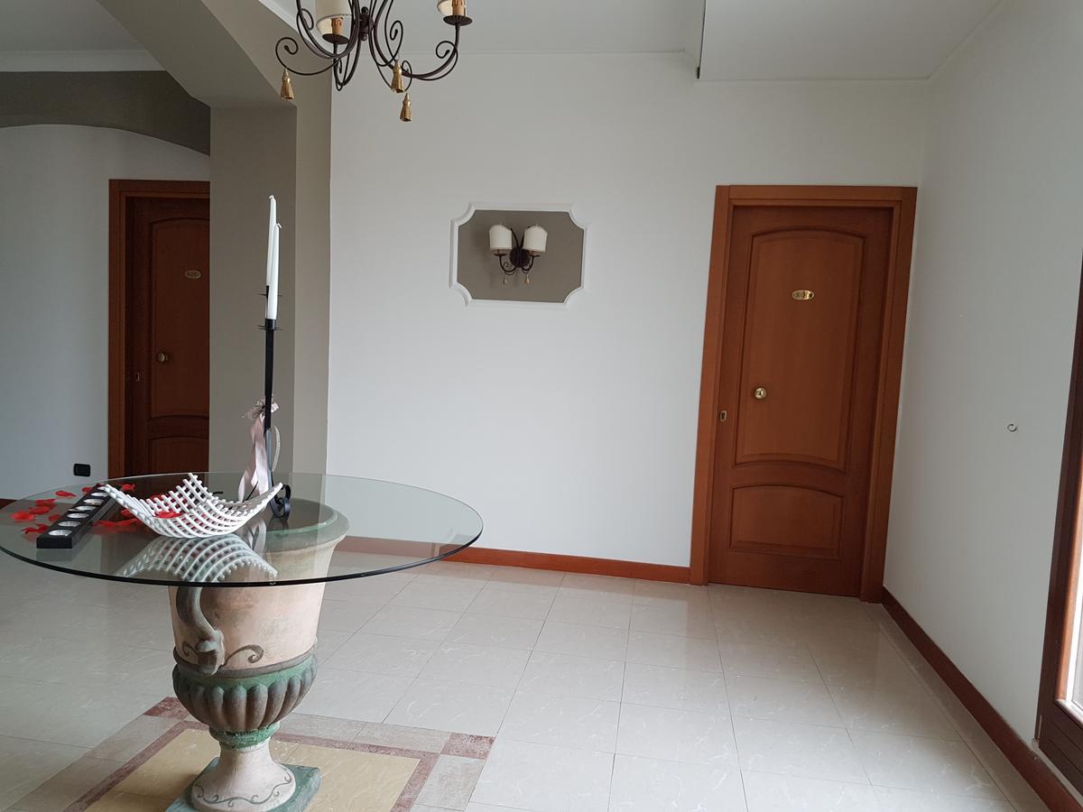 Hotel Joy Castel Volturno Exterior photo
