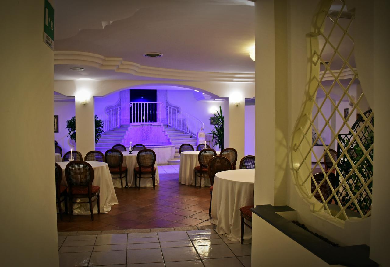 Hotel Joy Castel Volturno Exterior photo