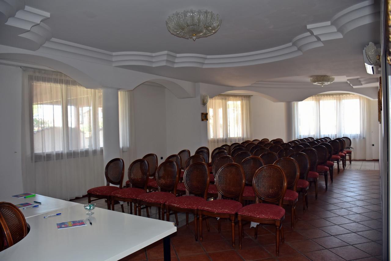 Hotel Joy Castel Volturno Exterior photo