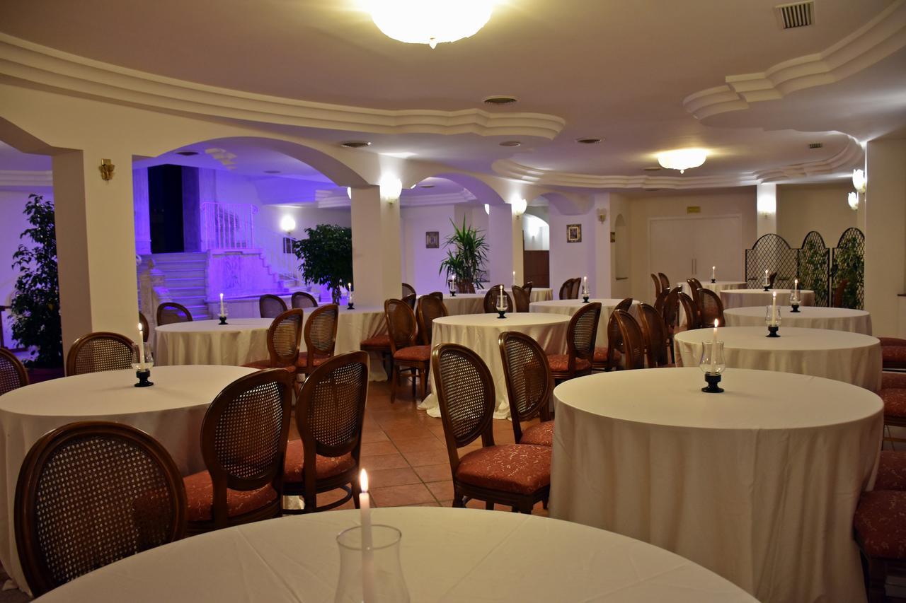 Hotel Joy Castel Volturno Exterior photo