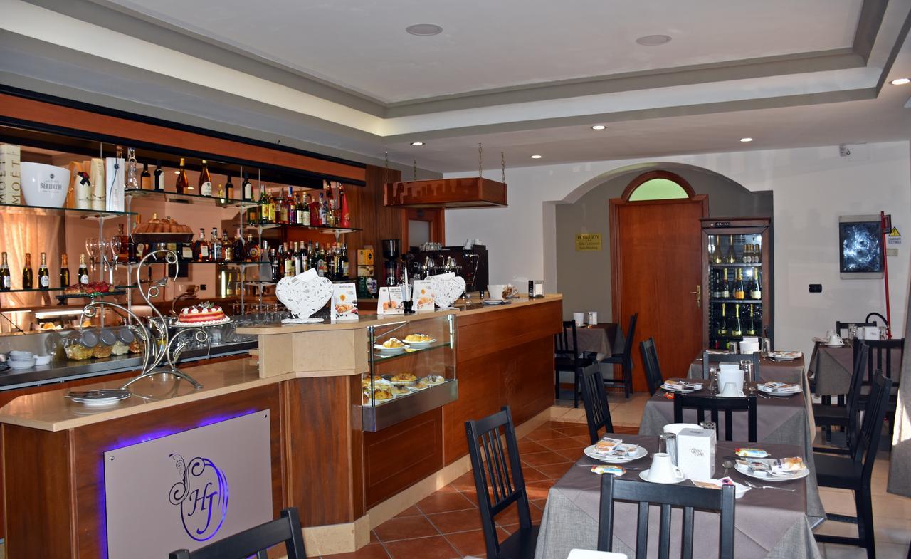 Hotel Joy Castel Volturno Exterior photo