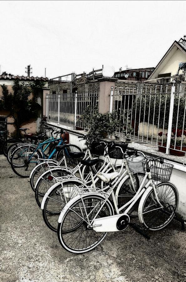 Hotel Joy Castel Volturno Exterior photo